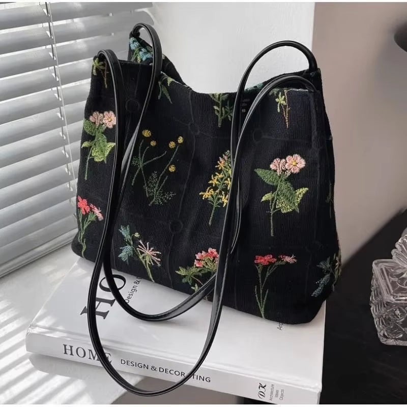 Large-Capacity Embroidered Tote Bag Women Summer Trendy Cloth Bag Niche Embroidery Shoulder Bag Texture Bucket Bags Canvas Bags